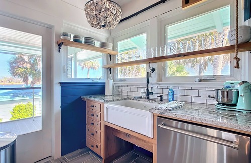 Crystal River House | Pet friendly water front home in the heart of Crystal River