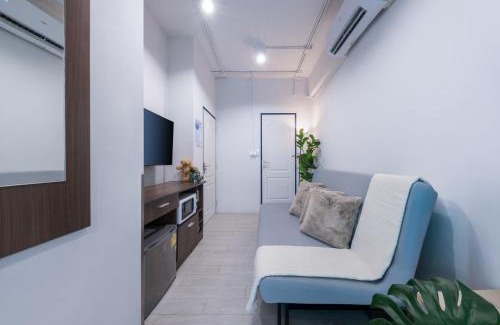 Pathumwan Apartment | Petchaburi22 Apartments next to Platinum mall