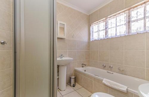 Equestria House | Peter's Guesthouse