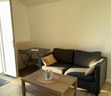 La Roche-sur-Yon Apartment | Petit T2 proche centre ville