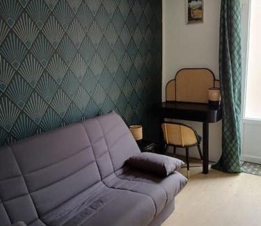 Saint-Honore-les-Bains House | Petite maison studio cosy avec jardin