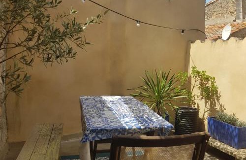 Durban-Corbieres House | Petite maison de designer (avec terrasse)