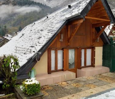 Cier-de-Luchon House | petite maison de montagne avec jardin
