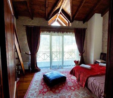 Eptalofos Ski Chalet | Petradi Residence @ Agoriani-Parnassus