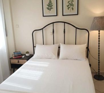 Petralona Apartment | Petralona Vibes Modern Comfort in a Historic Dis