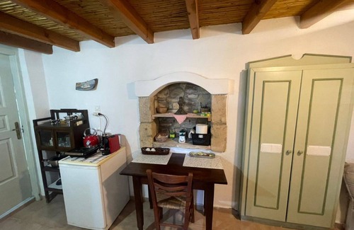 Leros House | PETRINO 2 - Traditional Lerian House