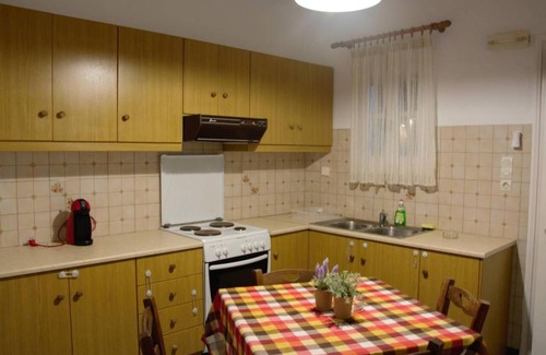 Agios Ioannis House | Petros Family