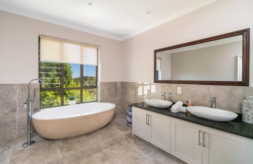 Knysna Villa | Pezula - Magical Seaside breakway on Pezula 2 bed