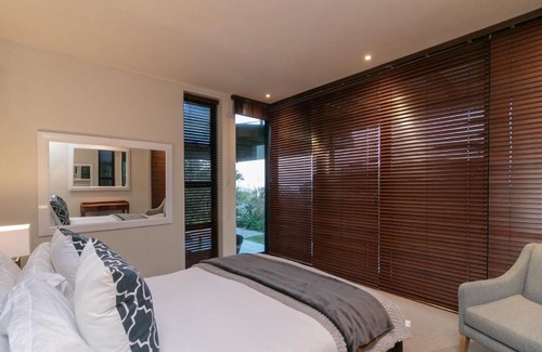 Knysna Villa | Pezula Sunset Views