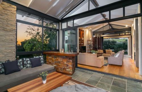 Knysna Villa | Pezula Sunset Views