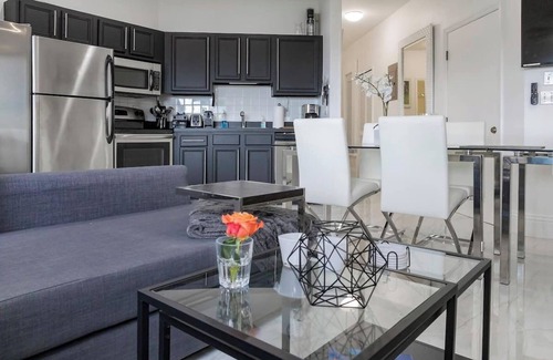 Port Saint Lucie Villa | PgaVillageResort by AmericanVacationLiving 7 Room