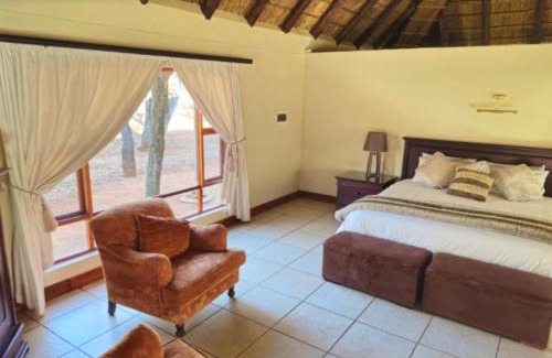 Thabazimbi Cabin | PHAKELA PRIVATE LODGE