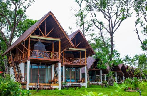 Ranong Resort | Phayamas Private Beach Resort and Island Brew - Adults Only