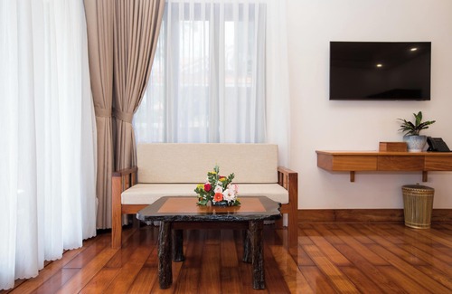 Phong Dien Hotel | Phi Yen Eco Resort