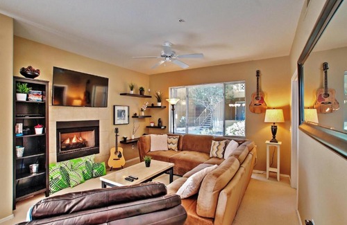 Deer Valley Apartment | Phoenix Abode Pool Access, Near Bellair Golf Club