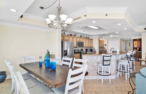 Orange Beach East Condo | Phoenix IX #1408 - Every Room is a "Room With A View!"