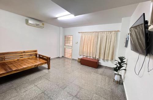 Hat Yai House | Phugingkarn Home Hat Yai