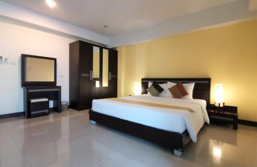 Talat Nuea Hotel | Phupara Place SHA Certified