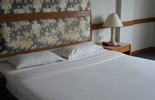 Pak Chong Hotel | Phuphaya Hotel