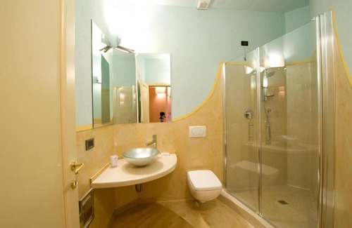 Santa Caterina House | Piazza Azuni 18 Guesthouse