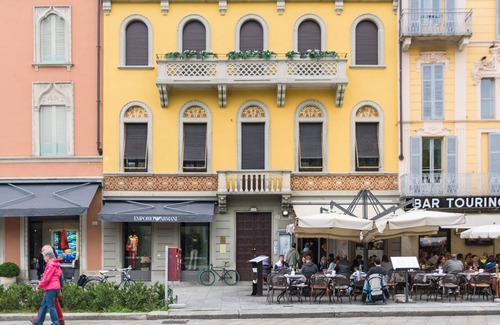 Como City Centre Apartment | Piazza Cavour - Luxury Lake View Apartment