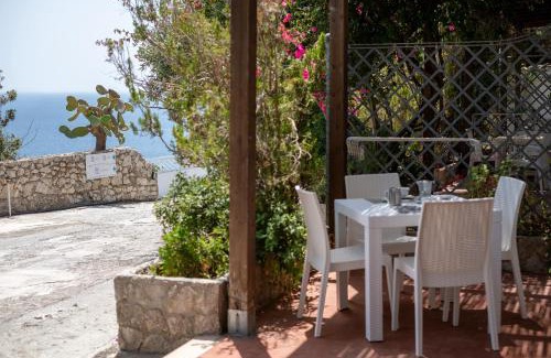 Castro Marina Apartment | Piccolo Mondo Castro apt 64