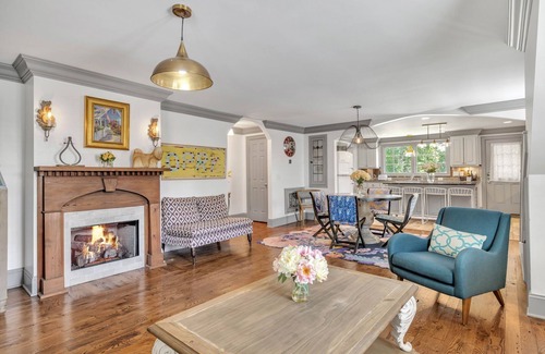 Leipers Fork House | Pickers Cottage - Historic Leiper's Fork Retreat