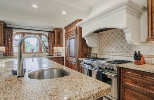 Paradise Valley House | Pickleball 1 Acre Heated Pool/Hot Tub 6 BR 6Baths