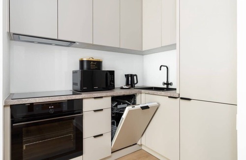Poznan City Center Apartment | Piekary 16 | Bright Studio in Poznań | Parking