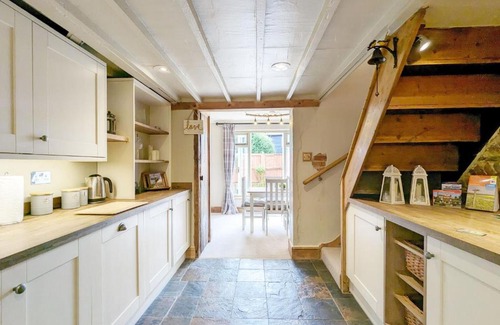 Pulborough House | Piemans Cottage