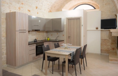 Turi House | Pietranuova - Independent and private house.