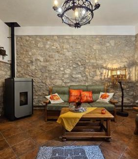 Faicchio House | PietraViva Casa vacanze FAICCHIO, NON VISANTI