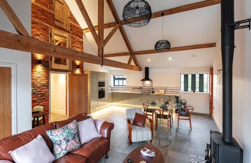 Pontesbury House | Pigeon House: Barn with hot tub, wood burner & large private garden.