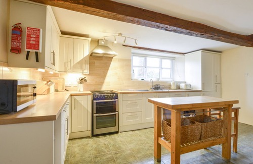 Cornwood Cottage | PIGWIGS PLACE, pet friendly, country holiday cottage in Cornwood