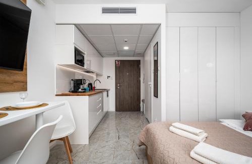 Ursynow Apartment | Pileckiego 59 Free Parking By Perfect Apart