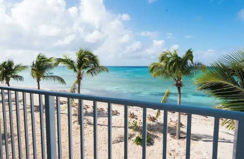 Cockburn Town Condo | Pillory Club: Beachfront Condo with Water Sports and Excursions