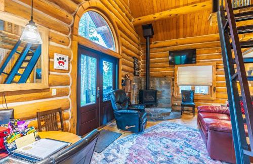 Custer House | Pine Cabin