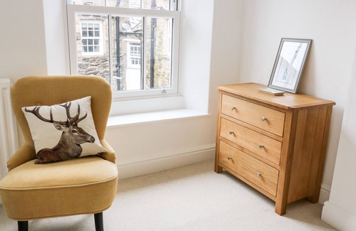 Sedbergh House | PINE COTTAGE, pet friendly, character holiday cottage in Sedbergh