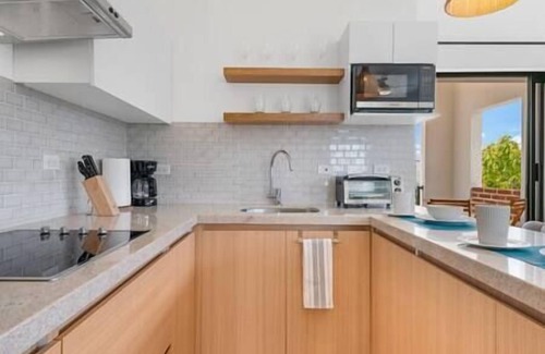 La Paz Apartment | Pineda Suite #201 Studio La Paz Malecon