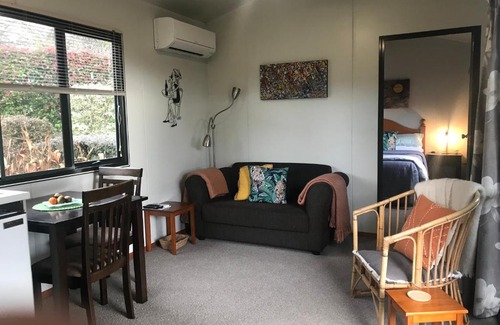 Putaruru House | Pinedale Cottage