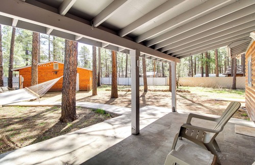 Pinetop Cottage | Pinetop-lakeside Cabin, Walk to Woodland Lake Park