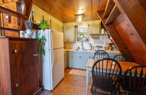 Farmerville Cabin | Piney Woods A-Frame on Lake D’Arbonne