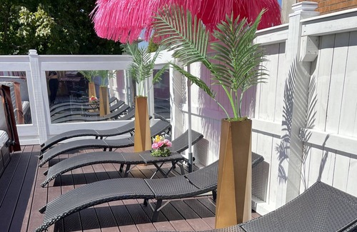 Seymour House | Pink Castle Babe’cation of Indiana