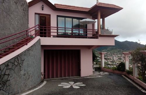 Machico House | Pink House (Machico)
