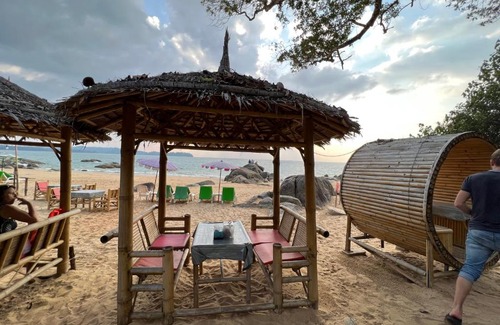 Lam Kaen Apartment | Pink Panther in KhaoLak