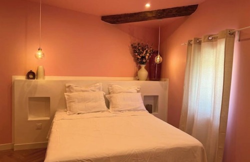 Anduze Bed & Breakfast | Pink Room - La Vie en Rose