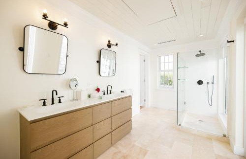 Dunmore Town Resort | Pink Sands Resort