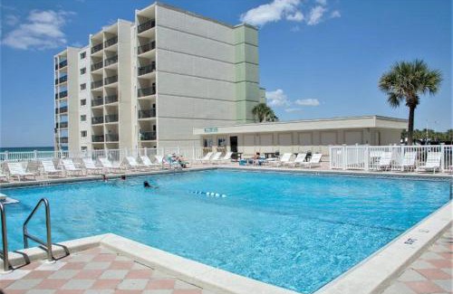 Sunnyside Apartment | Pinnacle Port Beach Resort