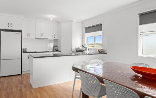 Goolwa Beach House | Pipi's Goolwa Getaway