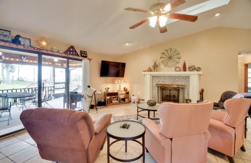 Welaka House | Pirate Cove Home in Welaka Dock and River Access!